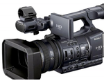 Видеосъемка FULL HD ведется камерой Sony DCR-VX2200E
